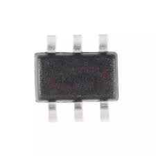 SN74LVC2G17DCKR  (C7K) SOT-363 SMD